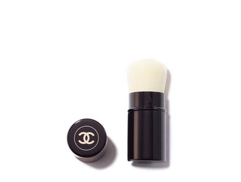 chanel retractable kabuki brush review